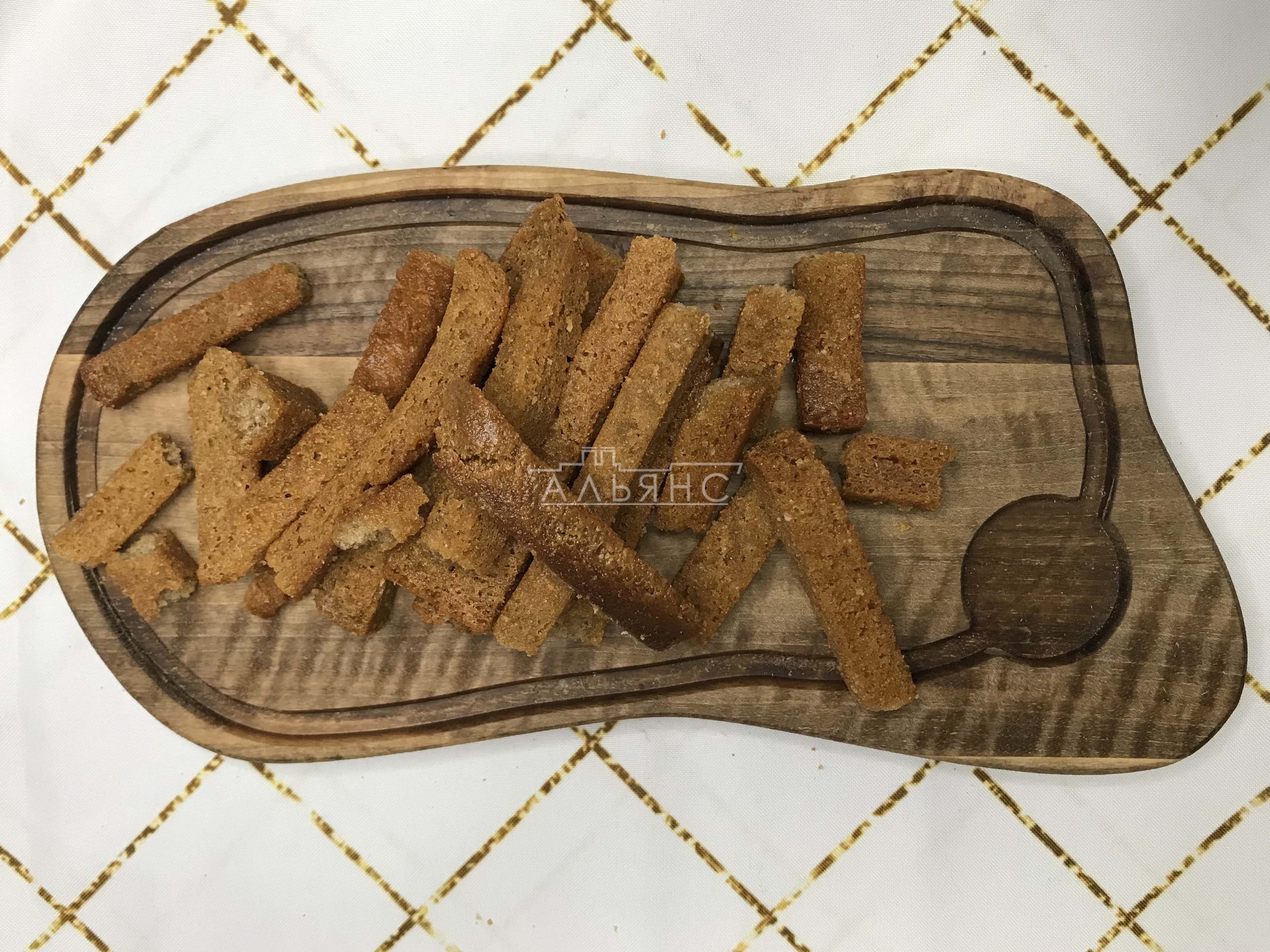 Деревенские гренки с чесноком в Шахтах