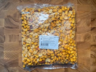 Рыба горячего копчения: Ореховая смесь ж/с с кукурузой со вкусом 