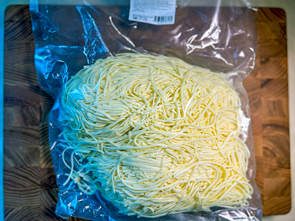 Сырный продукт ФЕРМЕРСКИЙ паутинка белая в Шахтах