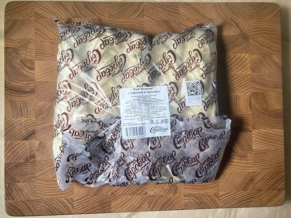 Сыр 1 кг ГОРНЫЙ СЫРОВАР (Косичка с укропом и чесноком) в Шахтах